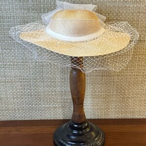 VTG 1980s-90s Wide Brim Straw Veiled Hat w/ Back Bow USA
